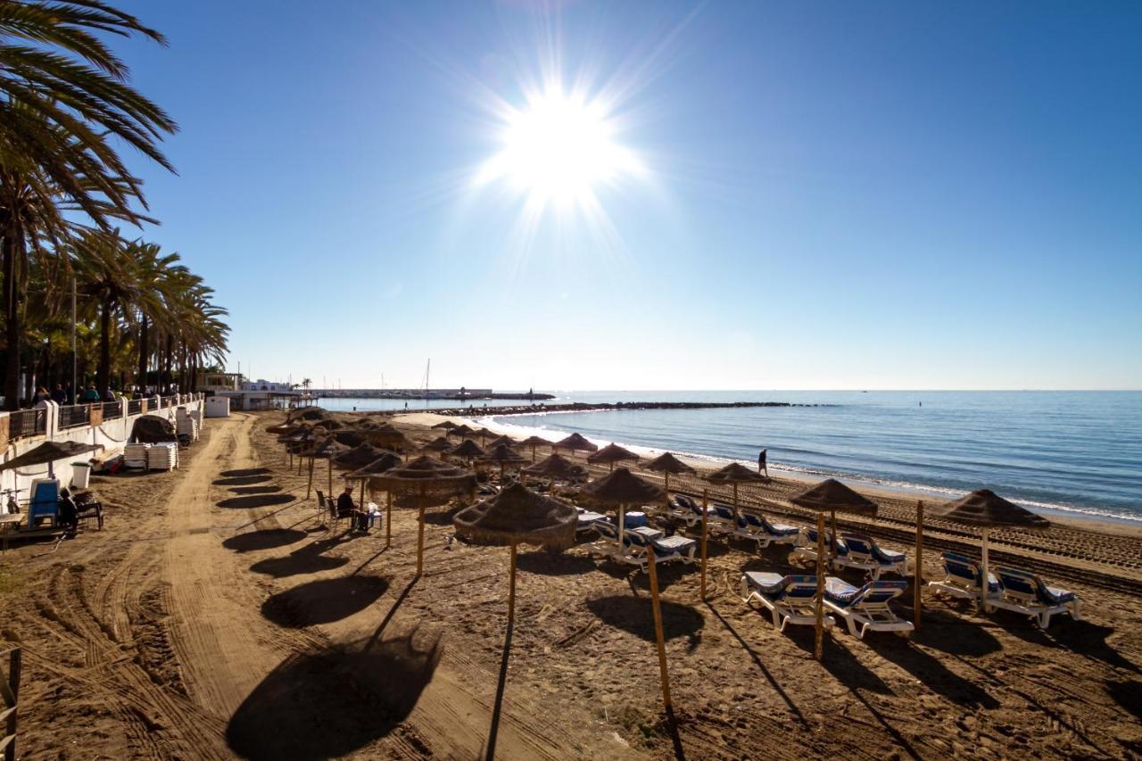 Marbella Banus Suites - Marbella Beach Front Suite Apartment Екстер'єр фото