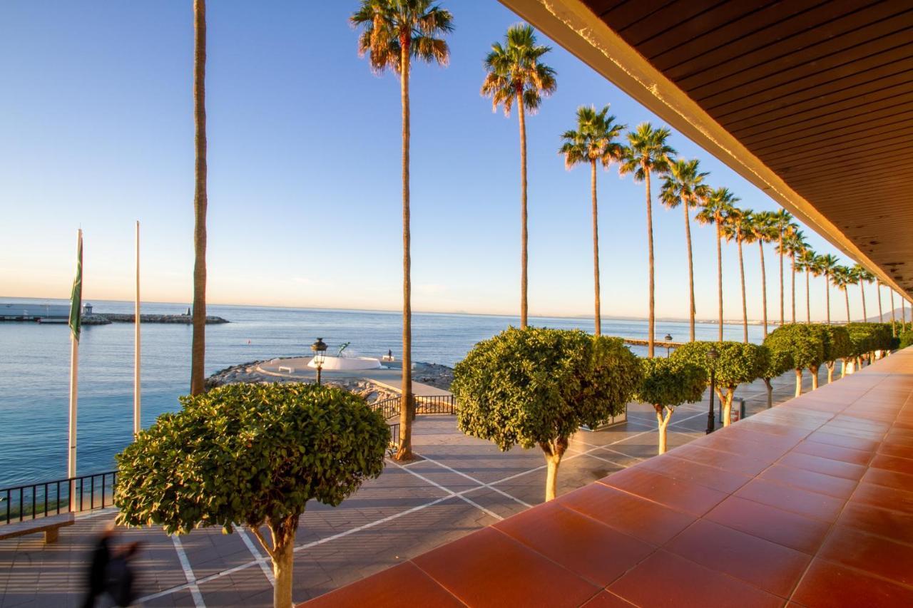 Marbella Banus Suites - Marbella Beach Front Suite Apartment Екстер'єр фото